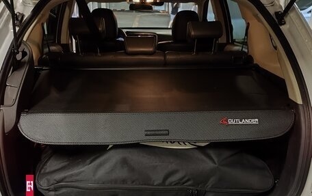 Mitsubishi Outlander III рестайлинг 3, 2018 год, 3 000 000 рублей, 27 фотография