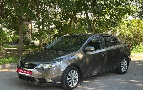 KIA Cerato III, 2010 год, 600 000 рублей, 2 фотография
