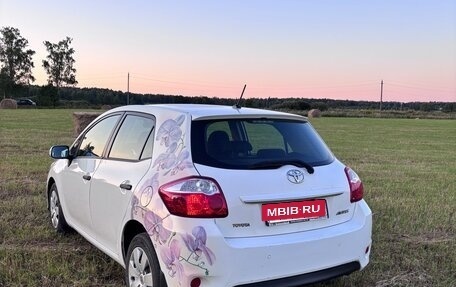 Toyota Auris II, 2010 год, 820 000 рублей, 3 фотография