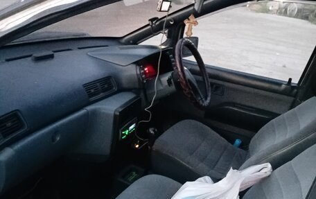 Nissan Prairie III, 1991 год, 150 000 рублей, 7 фотография
