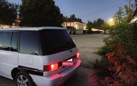 Nissan Prairie III, 1991 год, 150 000 рублей, 3 фотография