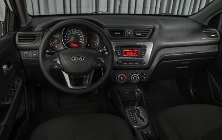 KIA Rio III рестайлинг, 2013 год, 999 000 рублей, 6 фотография