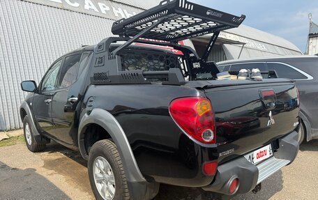 Mitsubishi L200 IV рестайлинг, 2013 год, 1 200 000 рублей, 7 фотография