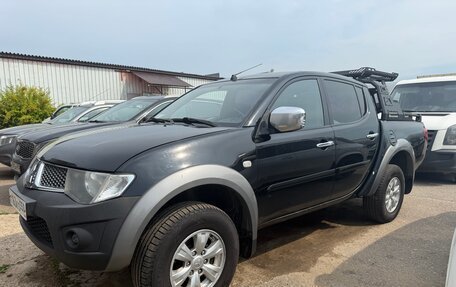Mitsubishi L200 IV рестайлинг, 2013 год, 1 200 000 рублей, 3 фотография