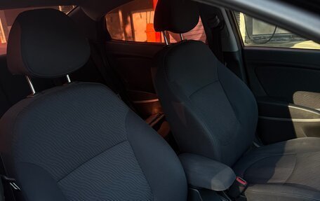 Hyundai Solaris II рестайлинг, 2012 год, 770 000 рублей, 8 фотография