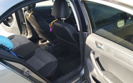Volkswagen Jetta VI, 2013 год, 1 220 000 рублей, 16 фотография