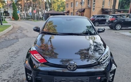 Toyota Yaris, 2024 год, 5 800 000 рублей, 12 фотография