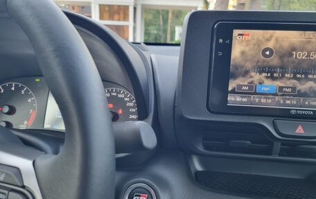 Toyota Yaris, 2024 год, 5 800 000 рублей, 35 фотография