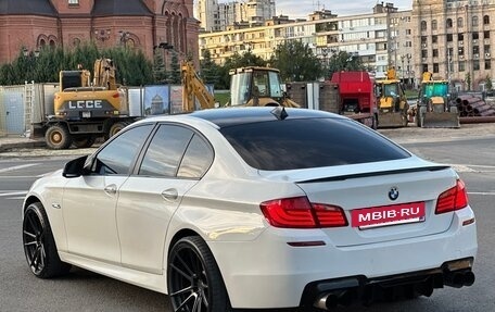 BMW 5 серия, 2013 год, 1 800 000 рублей, 5 фотография