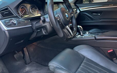 BMW 5 серия, 2013 год, 1 800 000 рублей, 28 фотография