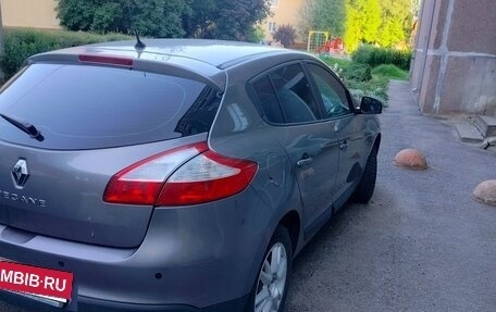 Renault Megane III, 2012 год, 390 000 рублей, 2 фотография