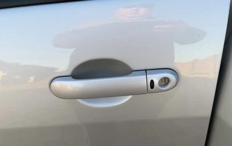 Nissan Tiida, 2013 год, 800 000 рублей, 14 фотография