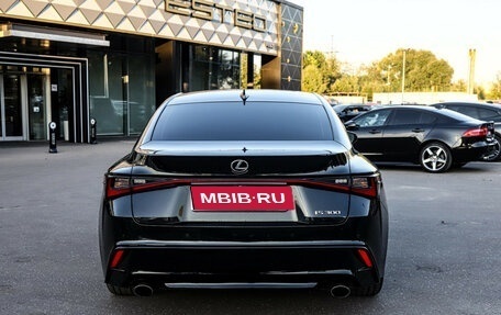 Lexus IS III, 2021 год, 3 995 000 рублей, 7 фотография