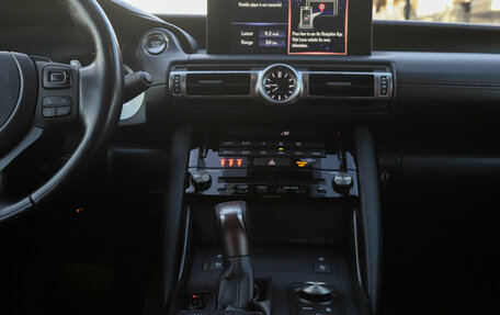 Lexus IS III, 2021 год, 3 995 000 рублей, 19 фотография