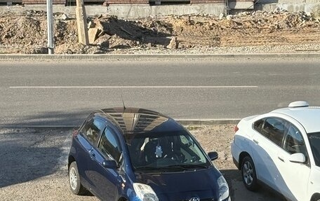 Toyota Yaris III рестайлинг, 2008 год, 550 000 рублей, 5 фотография