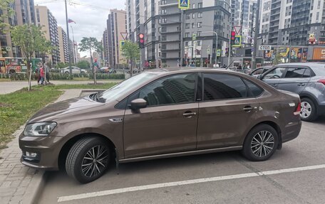 Volkswagen Polo VI (EU Market), 2016 год, 790 000 рублей, 2 фотография