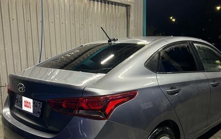 Hyundai Solaris II рестайлинг, 2019 год, 900 000 рублей, 4 фотография