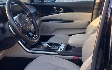 KIA Carnival, 2020 год, 3 600 000 рублей, 7 фотография
