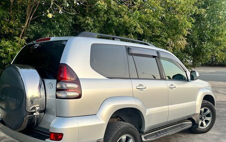 Toyota Land Cruiser Prado 120 рестайлинг, 2004 год, 1 600 000 рублей, 4 фотография