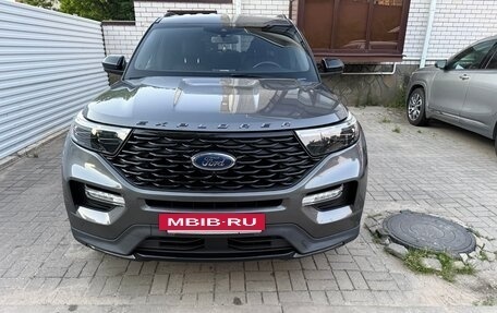 Ford Explorer VI, 2021 год, 3 990 000 рублей, 3 фотография