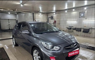 Hyundai Solaris II рестайлинг, 2011 год, 580 000 рублей, 1 фотография
