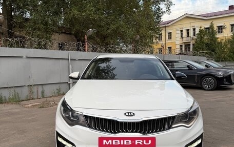 KIA Optima IV, 2019 год, 1 380 000 рублей, 2 фотография