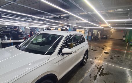 Volkswagen Tiguan II, 2017 год, 2 900 000 рублей, 3 фотография