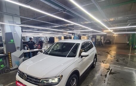 Volkswagen Tiguan II, 2017 год, 2 900 000 рублей, 2 фотография