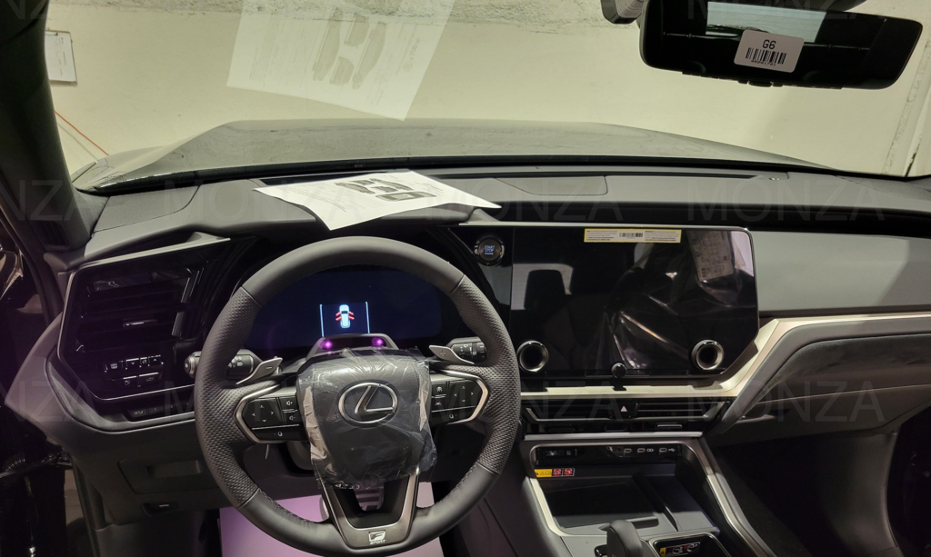 Lexus TX, 2026 год, 13 500 000 рублей, 16 фотография