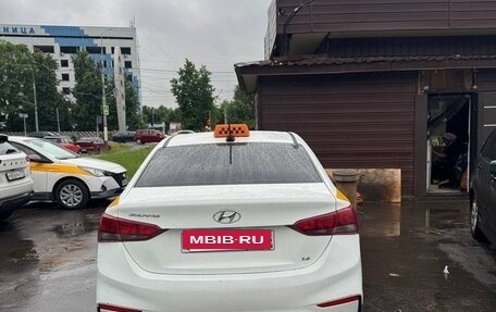 Hyundai Solaris II рестайлинг, 2018 год, 430 000 рублей, 4 фотография