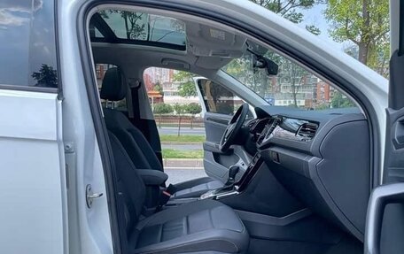 Volkswagen T-Roc I, 2023 год, 1 599 098 рублей, 11 фотография