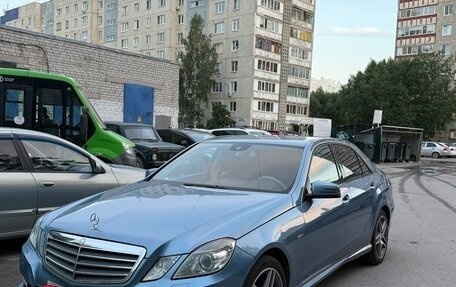 Mercedes-Benz E-Класс, 2011 год, 1 470 000 рублей, 1 фотография