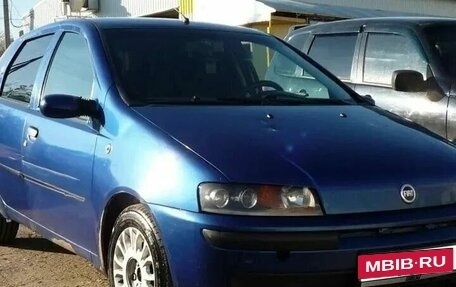 Fiat Punto III Punto Evo рестайлинг, 2000 год, 130 000 рублей, 1 фотография