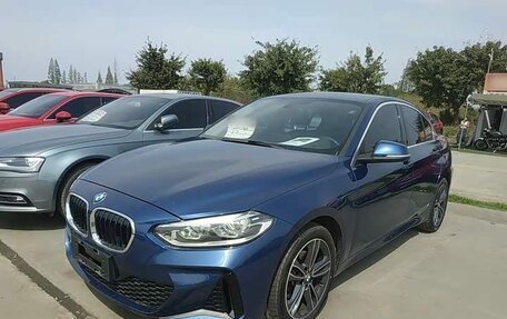 BMW 1 серия, 2022 год, 1 620 000 рублей, 1 фотография