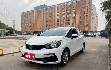 Honda Fit, 2022 год, 1 050 000 рублей, 1 фотография