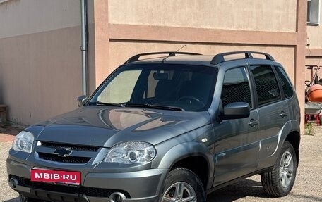 Chevrolet Niva I рестайлинг, 2013 год, 525 000 рублей, 1 фотография