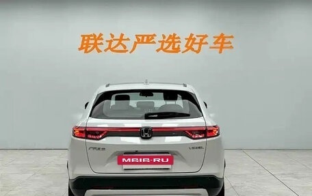 Honda Vezel, 2023 год, 1 742 000 рублей, 4 фотография