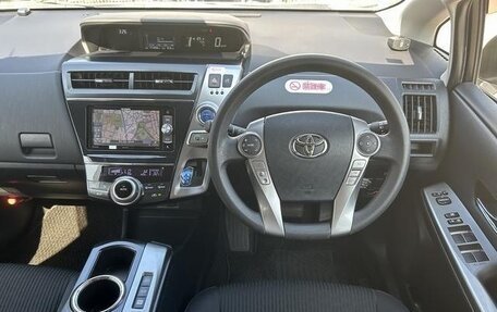 Toyota Prius Alpha I (ZVW40/41), 2021 год, 1 725 000 рублей, 10 фотография