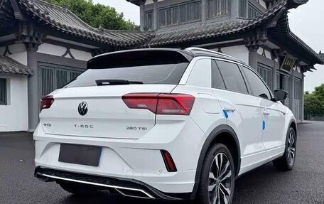 Volkswagen T-Roc I, 2021 год, 1 450 077 рублей, 6 фотография