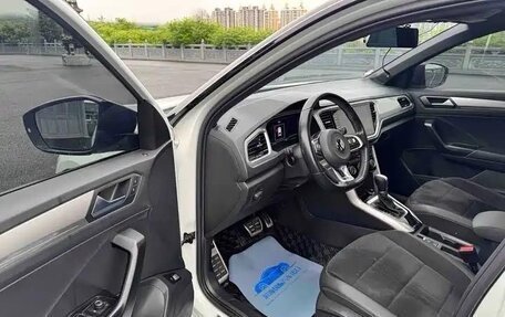 Volkswagen T-Roc I, 2021 год, 1 450 077 рублей, 7 фотография