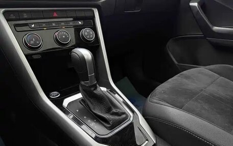 Volkswagen T-Roc I, 2021 год, 1 450 077 рублей, 13 фотография