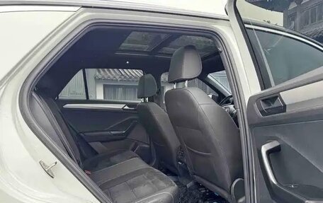 Volkswagen T-Roc I, 2021 год, 1 450 077 рублей, 9 фотография