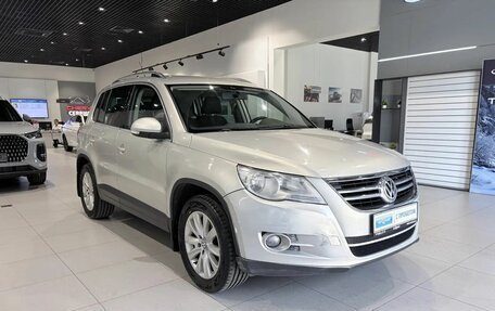 Volkswagen Tiguan I, 2010 год, 769 000 рублей, 3 фотография