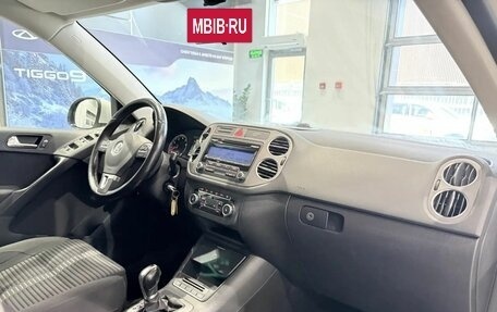Volkswagen Tiguan I, 2010 год, 769 000 рублей, 10 фотография