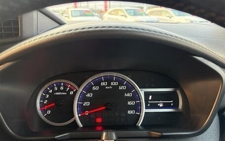 Toyota Roomy I, 2023 год, 750 001 рублей, 13 фотография