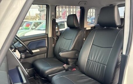 Toyota Roomy I, 2023 год, 750 001 рублей, 21 фотография