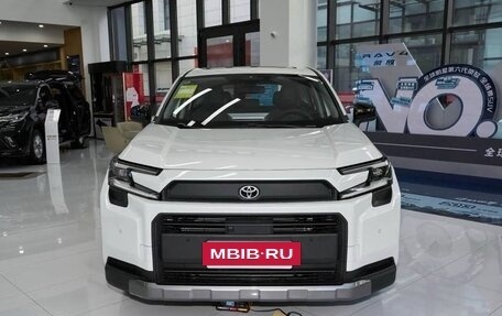 Toyota RAV4, 2026 год, 4 150 000 рублей, 2 фотография