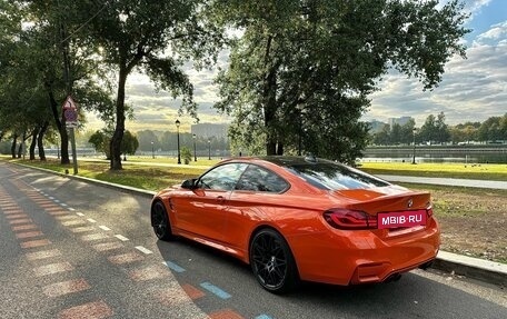 BMW M4, 2019 год, 5 700 000 рублей, 2 фотография