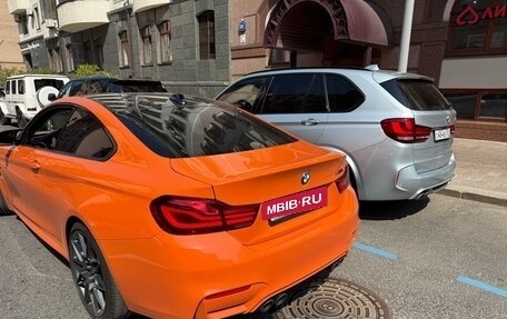 BMW M4, 2019 год, 5 700 000 рублей, 6 фотография