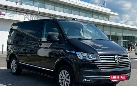 Volkswagen Caravelle T6 рестайлинг, 2021 год, 4 188 000 рублей, 3 фотография